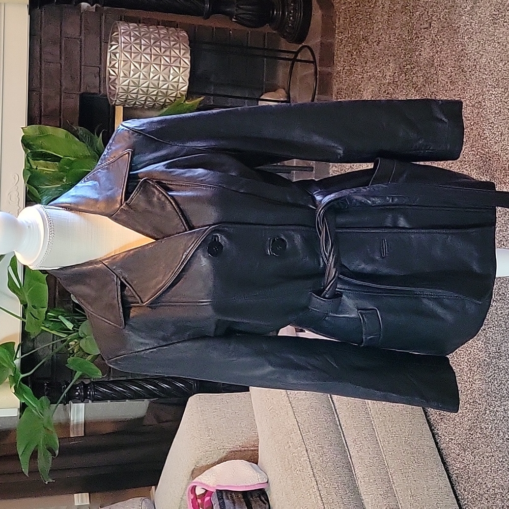 WINLIT LEATHER JACKET SZ M VERY SOFT LEATHER